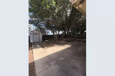 931 Brandi Circle, Kyle, TX 78640 - Photo 10