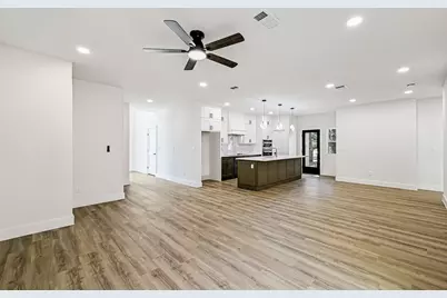 804 Hi Circle W #A, Horseshoe Bay, TX 78657 - Photo 6