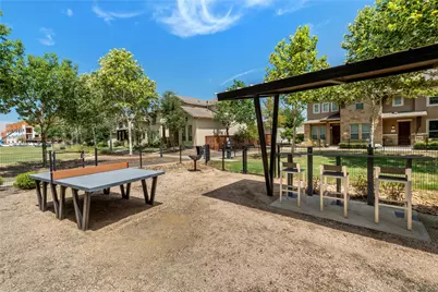 1709 Lawrence Street, Austin, TX 78741 - Photo 6
