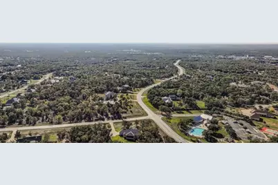 142 Carriage Court, Bastrop, TX 78602 - Photo 36