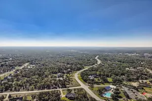 142 Carriage Ct, Bastrop, TX 78602 - Photo 36