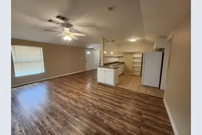 608 1/2 Genard Street #A, Austin, TX 78751 - Photo 4