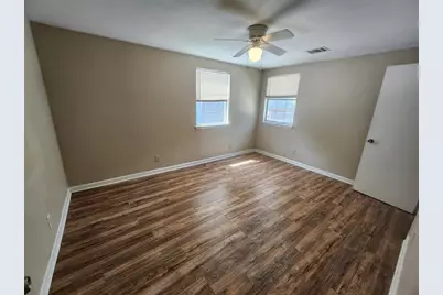 608 1/2 Genard Street #A, Austin, TX 78751 - Photo 12