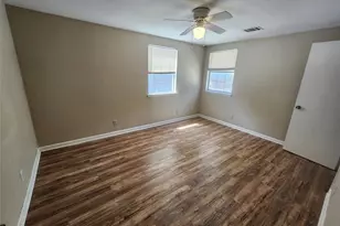 608 1/2 Genard St, Austin, TX 78751 - Photo 12