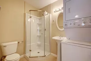 608 1/2 Genard St, Austin, TX 78751 - Photo 10