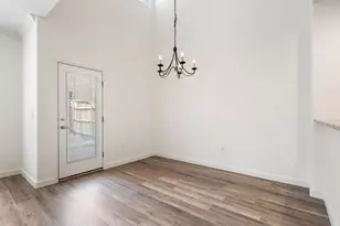 7708 NW San Felipe Blvd, Austin, TX 78729 - Photo 14