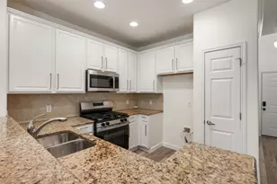 7708 NW San Felipe Blvd, Austin, TX 78729 - Photo 12