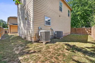5707 Woodrow Avenue #B, Austin, TX 78756 - Photo 12