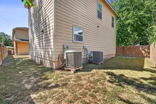 5707 Woodrow Ave, Austin, TX 78756 - Photo 12