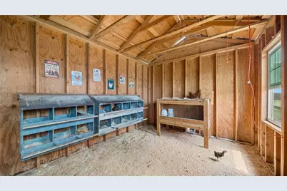 1606 County Road 216, Giddings, TX 78942 - Photo 26
