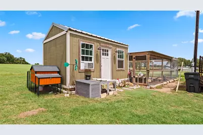 1606 County Road 216, Giddings, TX 78942 - Photo 26