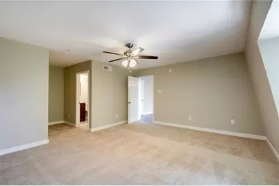 7204 Twin Crest Drive #102, Austin, TX 78752 - Photo 4