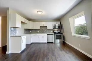 7204 Twin Crest Dr, Austin, TX 78752 - Photo 1
