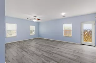 4500 Senda Ln, Austin, TX 78725 - Photo 8