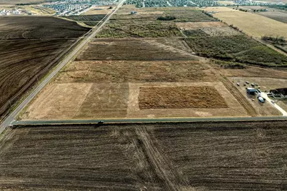 18701 Carlson Road, Elgin, TX 78621 - Photo 10