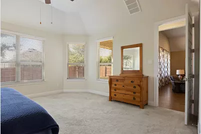 109 Buffalo View Lane, Georgetown, TX 78628 - Photo 32