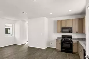 167 Daylily Dr, Elgin, TX 78621 - Photo 18