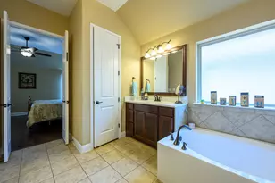 12904 Bismark Dr, Austin, TX 78748 - Photo 16