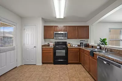 5713 Nelson Oaks Drive, Austin, TX 78724 - Photo 14