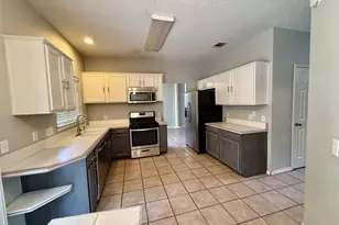 16801 Langland Rd, Austin, TX 78660 - Photo 6