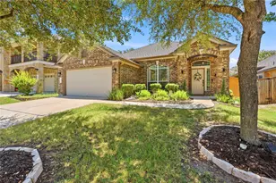 2851 Angelina Dr, Round Rock, TX 78665 - Photo 2