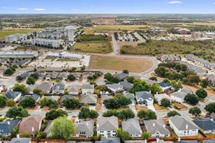3923 Bonnie Ln, Round Rock, TX 78665 - Photo 24