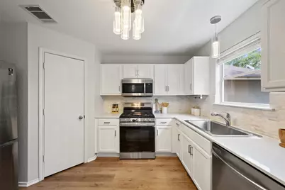 4529 Best Way, Austin, TX 78725 - Photo 2
