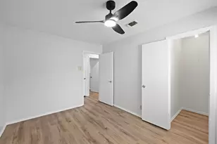 10001 Woodglen Dr, Austin, TX 78753 - Photo 26