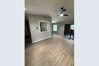 2325 Rockridge Drive, Austin, TX 78744 - Photo 6