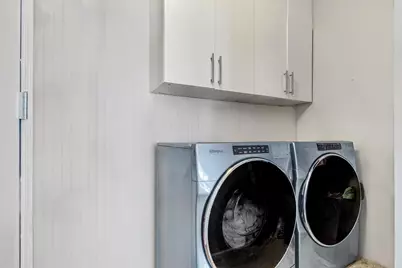 8800 Redfield Lane, Austin, TX 78758 - Photo 18