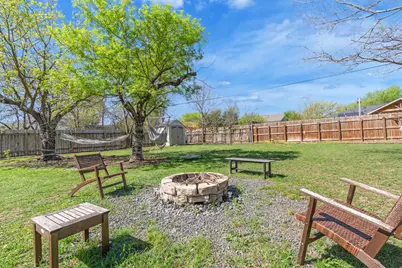 8800 Redfield Lane, Austin, TX 78758 - Photo 22