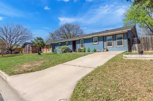 8800 Redfield Ln, Austin, TX 78758 - Photo 4