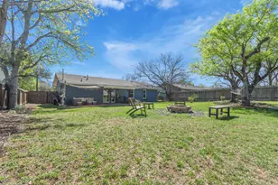 8800 Redfield Ln, Austin, TX 78758 - Photo 20