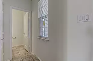 339 Alamosa Dr, Georgetown, TX 78626 - Photo 10