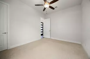 602 Pulitzer Dr, Hutto, TX 78634 - Photo 22
