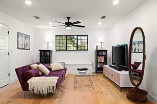 10721 Fountainbleu Cir, Austin, TX 78750 - Photo 22