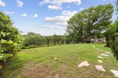 1719 Resaca Boulevard, Austin, TX 78738 - Photo 36
