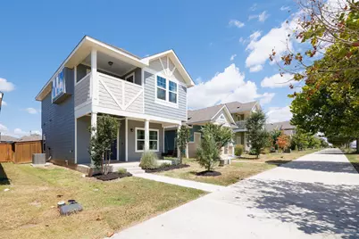 1220 Esplanade Parkway, San Marcos, TX 78666 - Photo 4