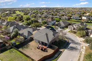18300 Shallow Pool Dr, Pflugerville, TX 78660 - Photo 8