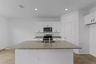 15116-B Afleet Alex St, Manor, TX 78653 - Photo 4