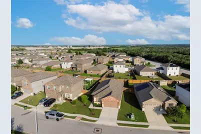 501 American Avenue, Liberty Hill, TX 78642 - Photo 26