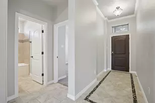 500 Seabiscuit Dr, Jarrell, TX 76537 - Photo 4