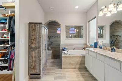 17632 Stratus Cove, Dripping Springs, TX 78620 - Photo 20