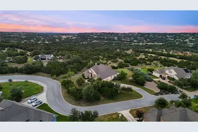 17632 Stratus Cove, Dripping Springs, TX 78620 - Photo 38