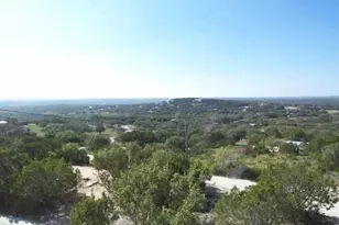 400 Eagles Nest Dr, Wimberley, TX 78676 - Photo 2