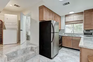 8804 Mountain Ridge Dr, Austin, TX 78759 - Photo 10