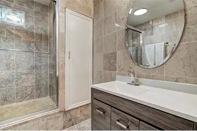 8804 Mountain Ridge Drive #B, Austin, TX 78759 - Photo 14