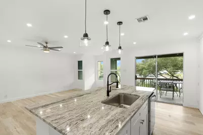 269 Venture Boulevard S, Point Venture, TX 78645 - Photo 8