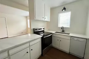 3304 Red River St, Austin, TX 78705 - Photo 4