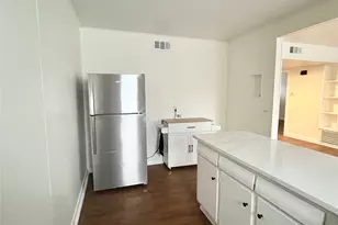 3304 Red River St, Austin, TX 78705 - Photo 6